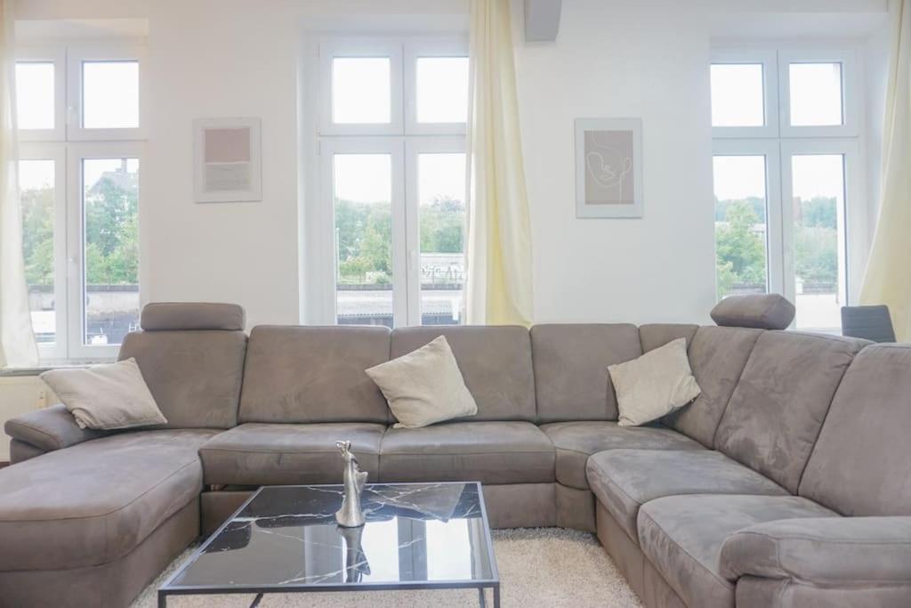 Apartment In Wuppertal - Charmante 3-Zimmer-Oase Mit Kamin Und Badewanne 외부 사진