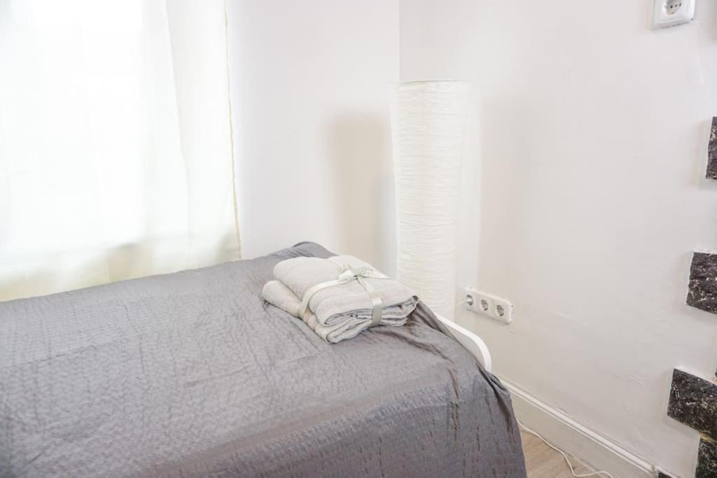 Apartment In Wuppertal - Charmante 3-Zimmer-Oase Mit Kamin Und Badewanne 외부 사진