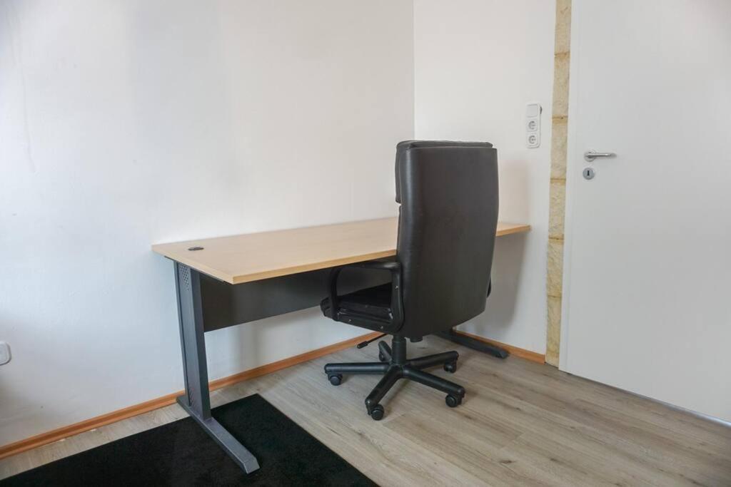 Apartment In Wuppertal - Charmante 3-Zimmer-Oase Mit Kamin Und Badewanne 외부 사진